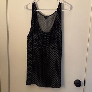 Torrid Black and White Geometric Tank Top